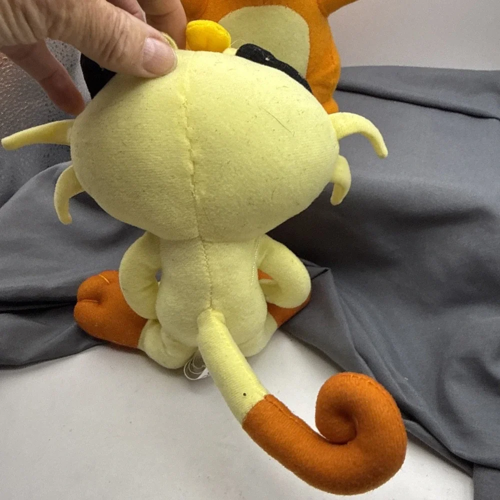 Pokémon Charmander And Meowith Plush Small Pre Owned